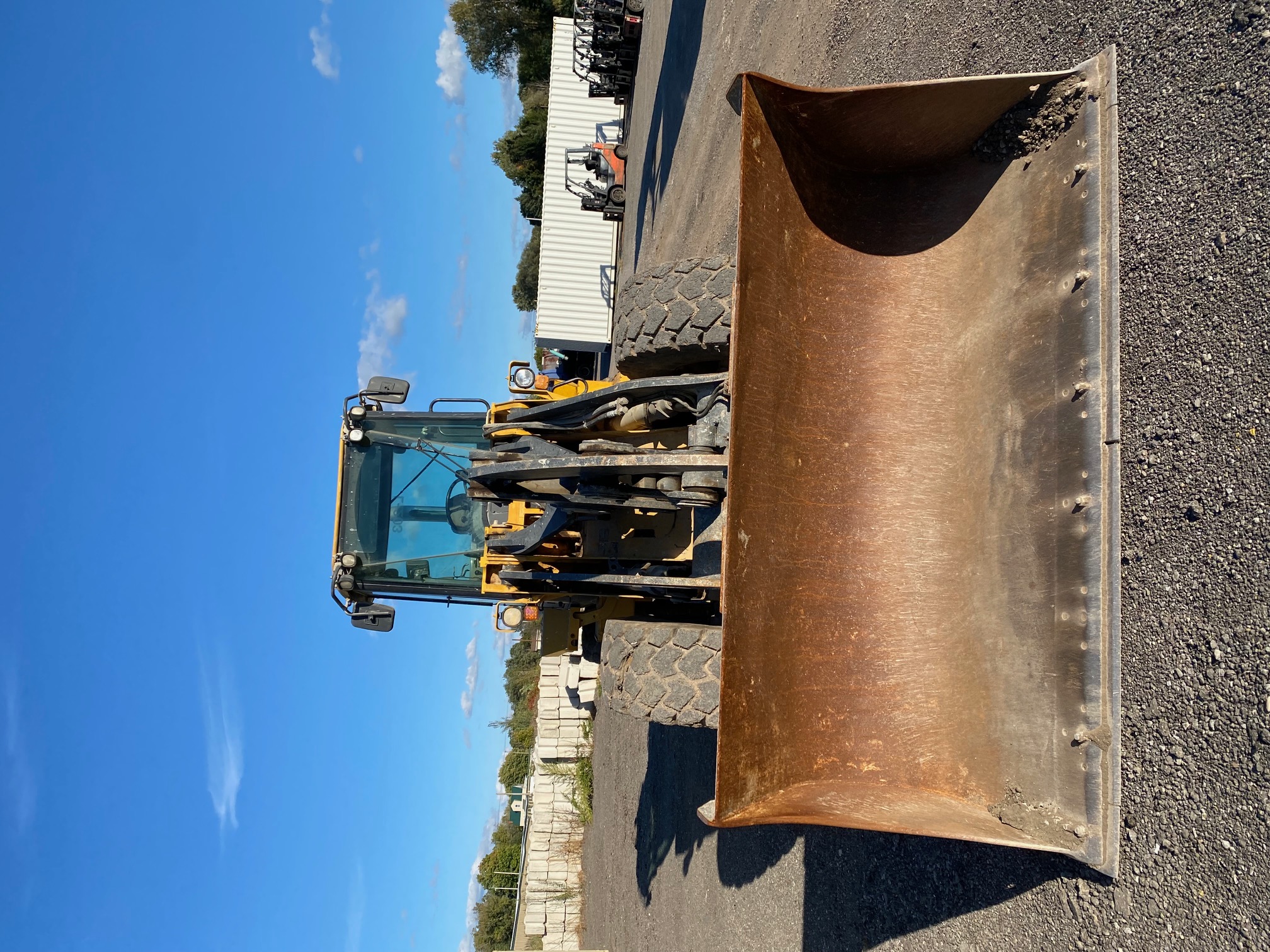 2010 DEERE 544K - Image 10