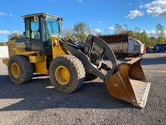 2010 DEERE 544K - Image 3