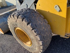 2010 DEERE 544K - Image 17