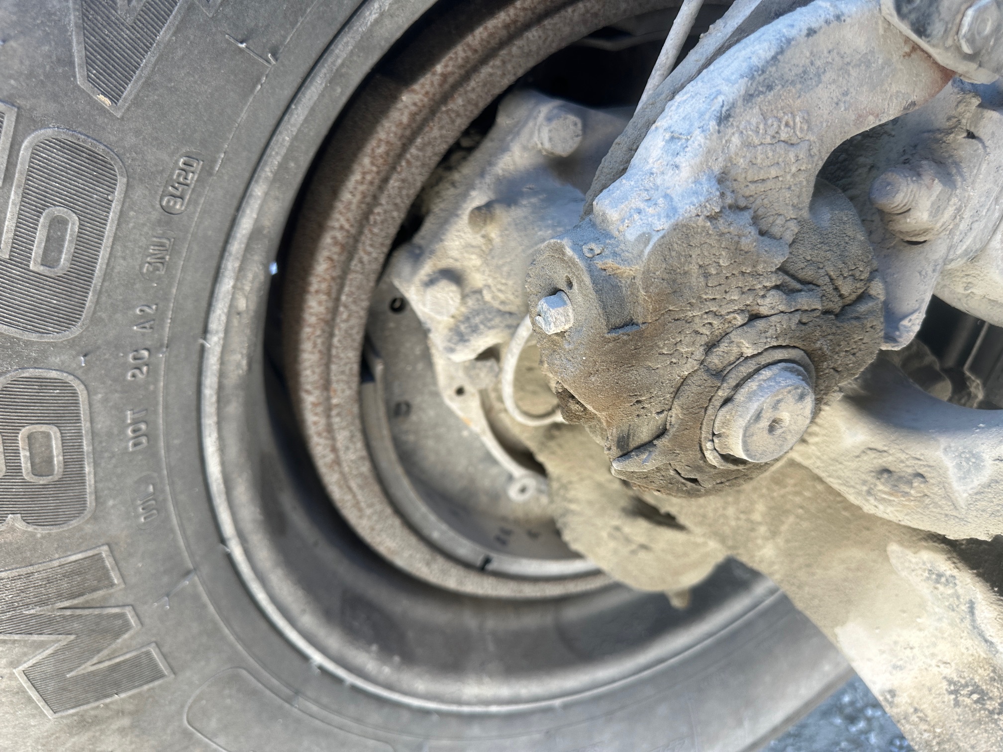 2019 MACK GR64B - Image 47