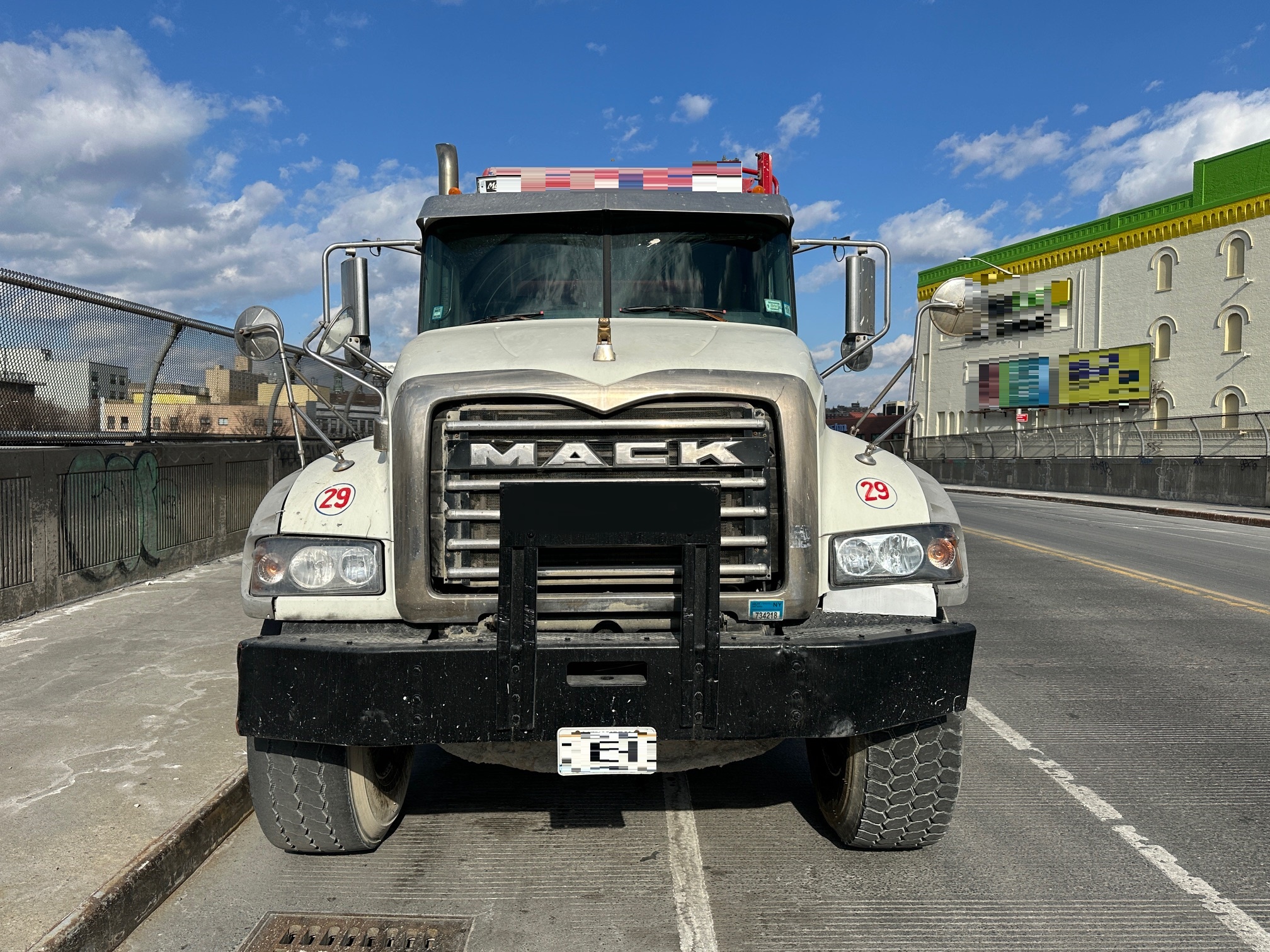 2014 MACK Granite GU713 - Image 3