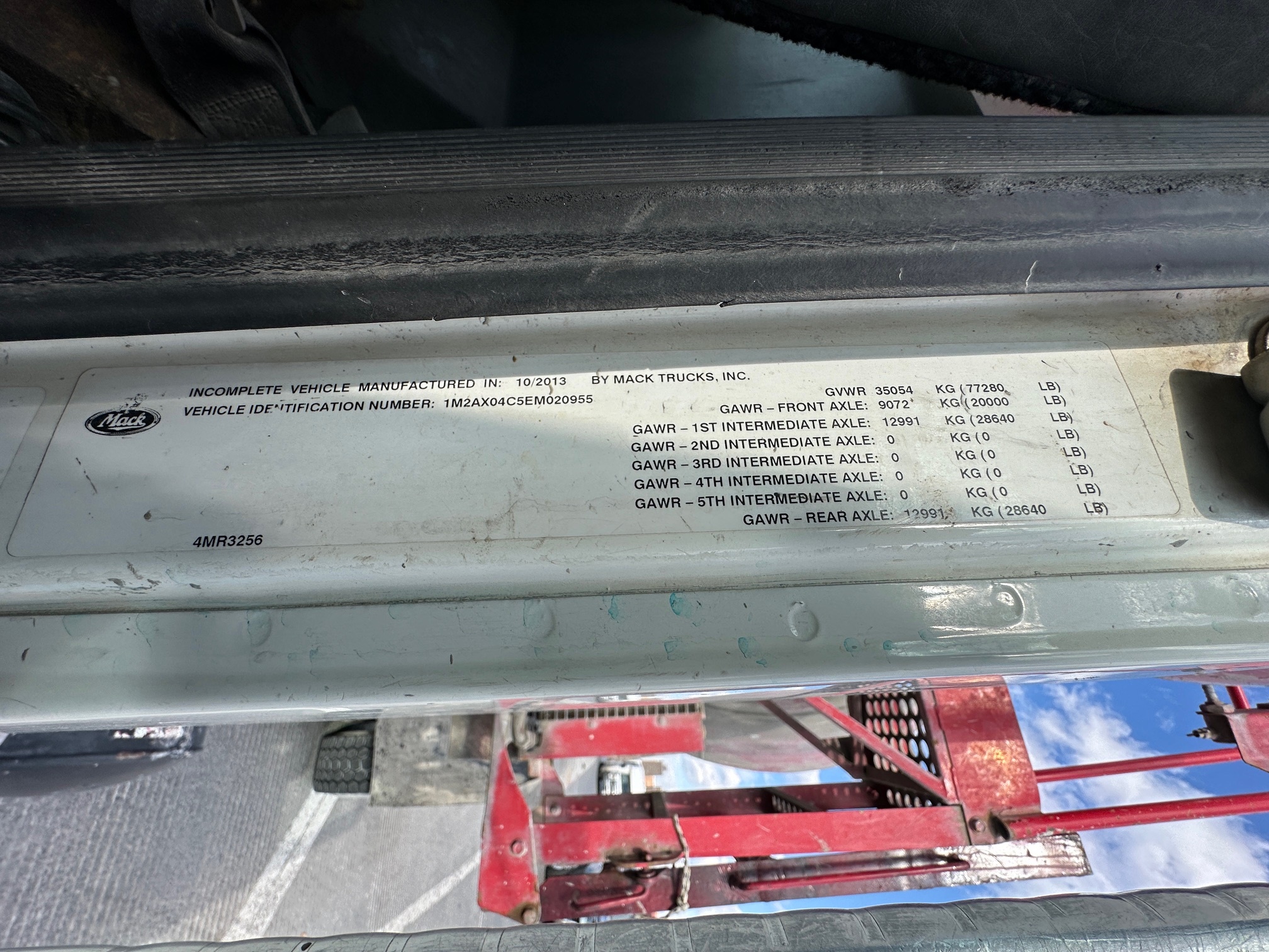 2014 MACK Granite GU713 - Image 16