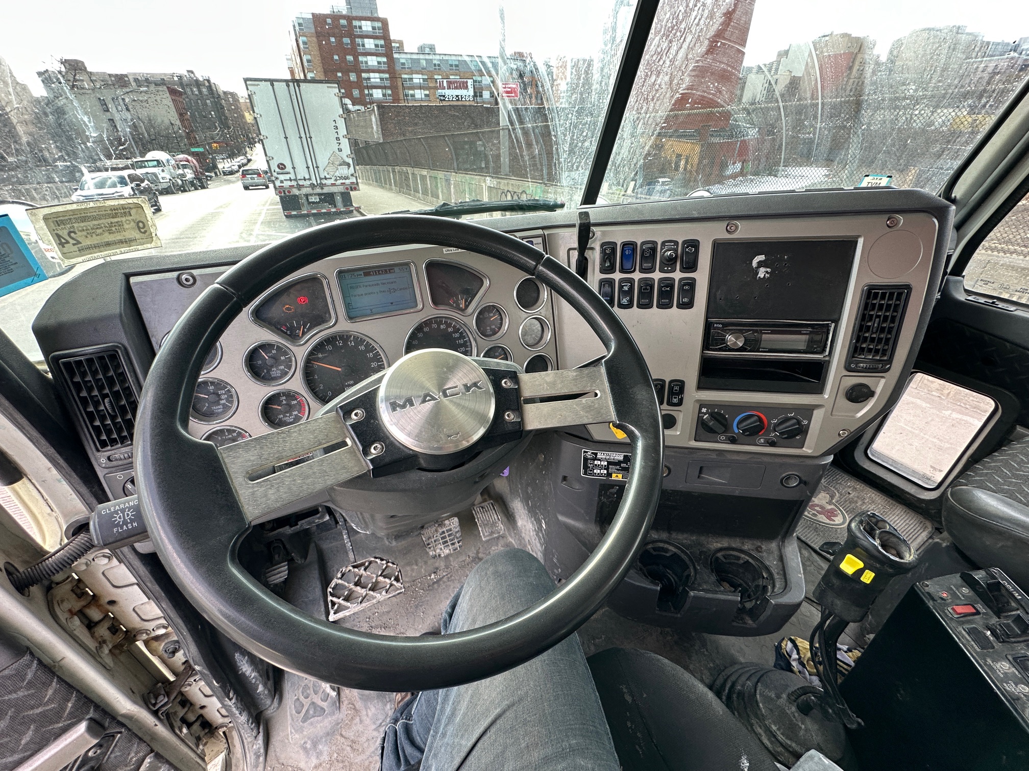 2014 MACK Granite GU713 - Image 25