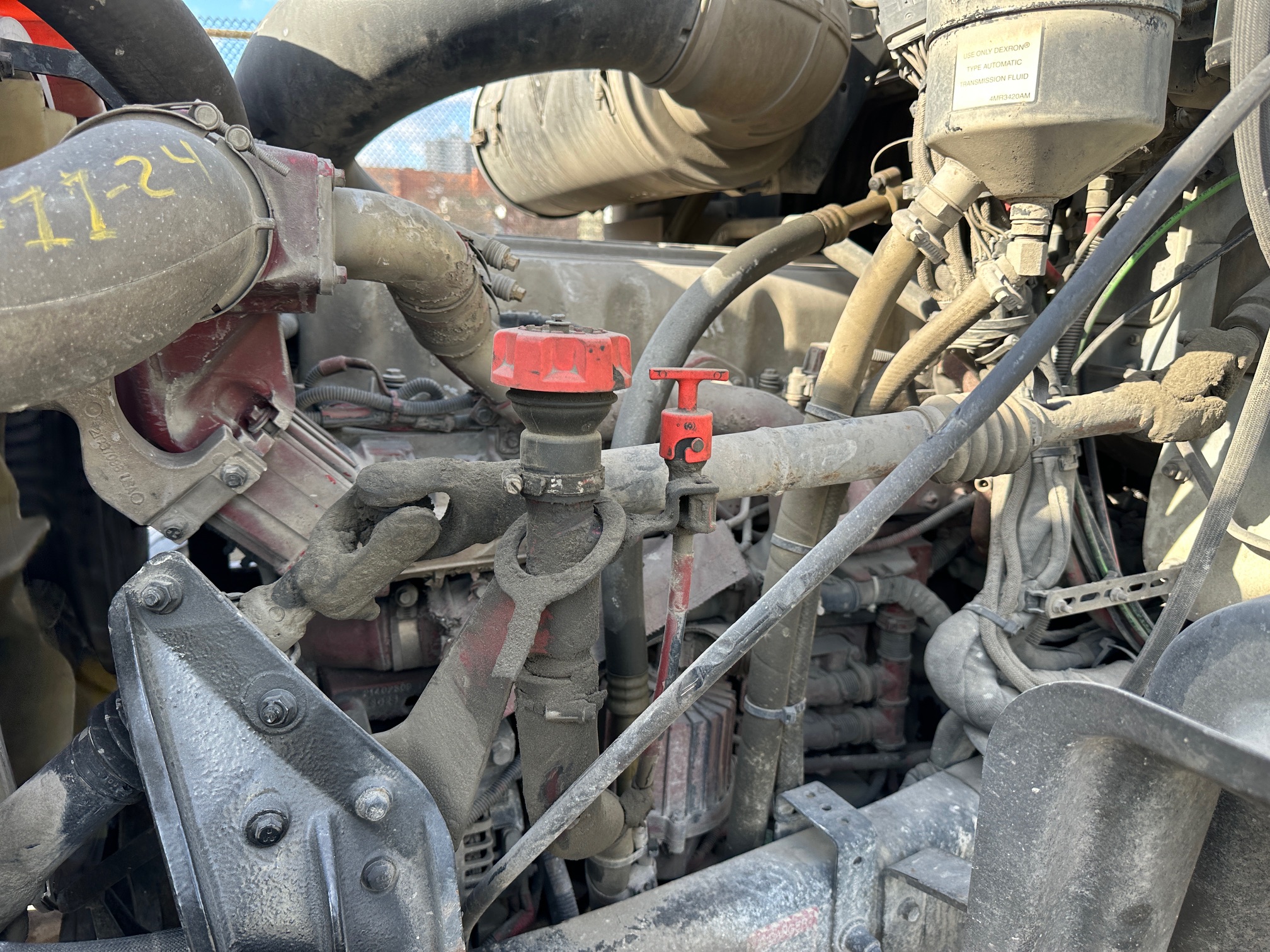 2014 MACK Granite GU713 - Image 28