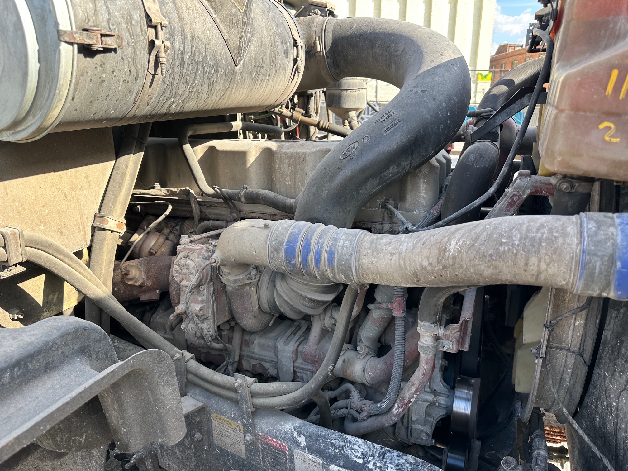 2014 MACK Granite GU713 - Image 29