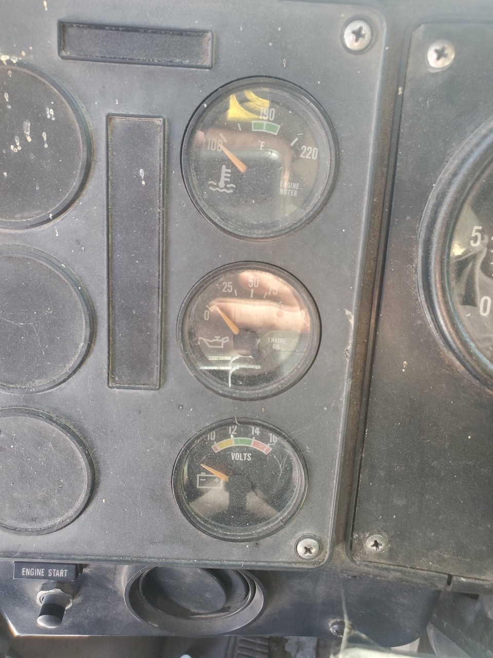 1982 INTERNATIONAL C09670 - view 17 of 32