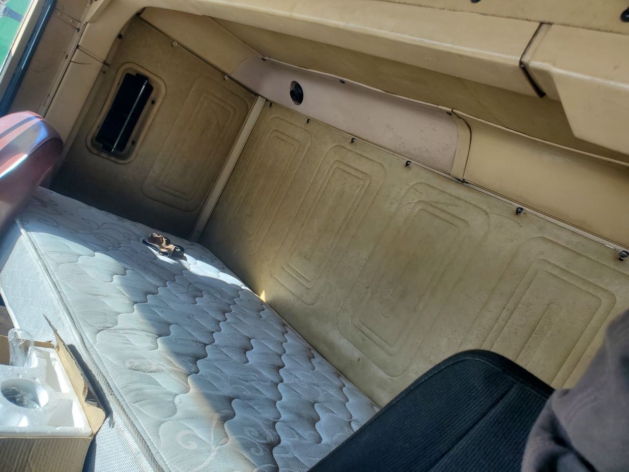 1982 INTERNATIONAL C09670 - Image 18