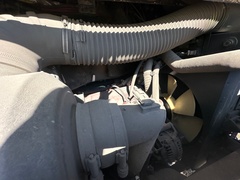 2011 OTTAWA Yard Spotter - Image 26