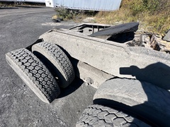 2011 OTTAWA Yard Spotter - Image 28