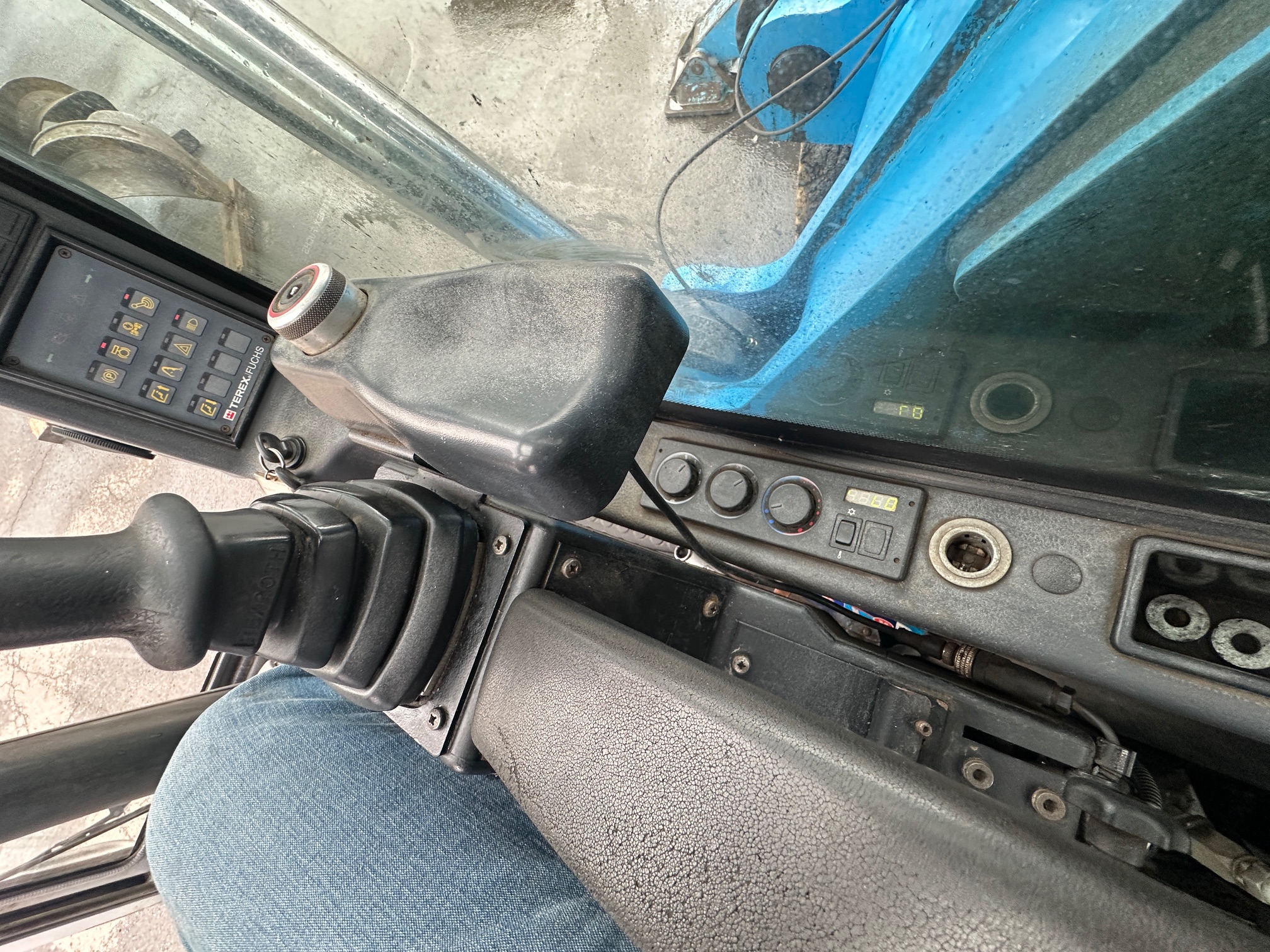 2009 FUCHS MHL 350 - Image 31