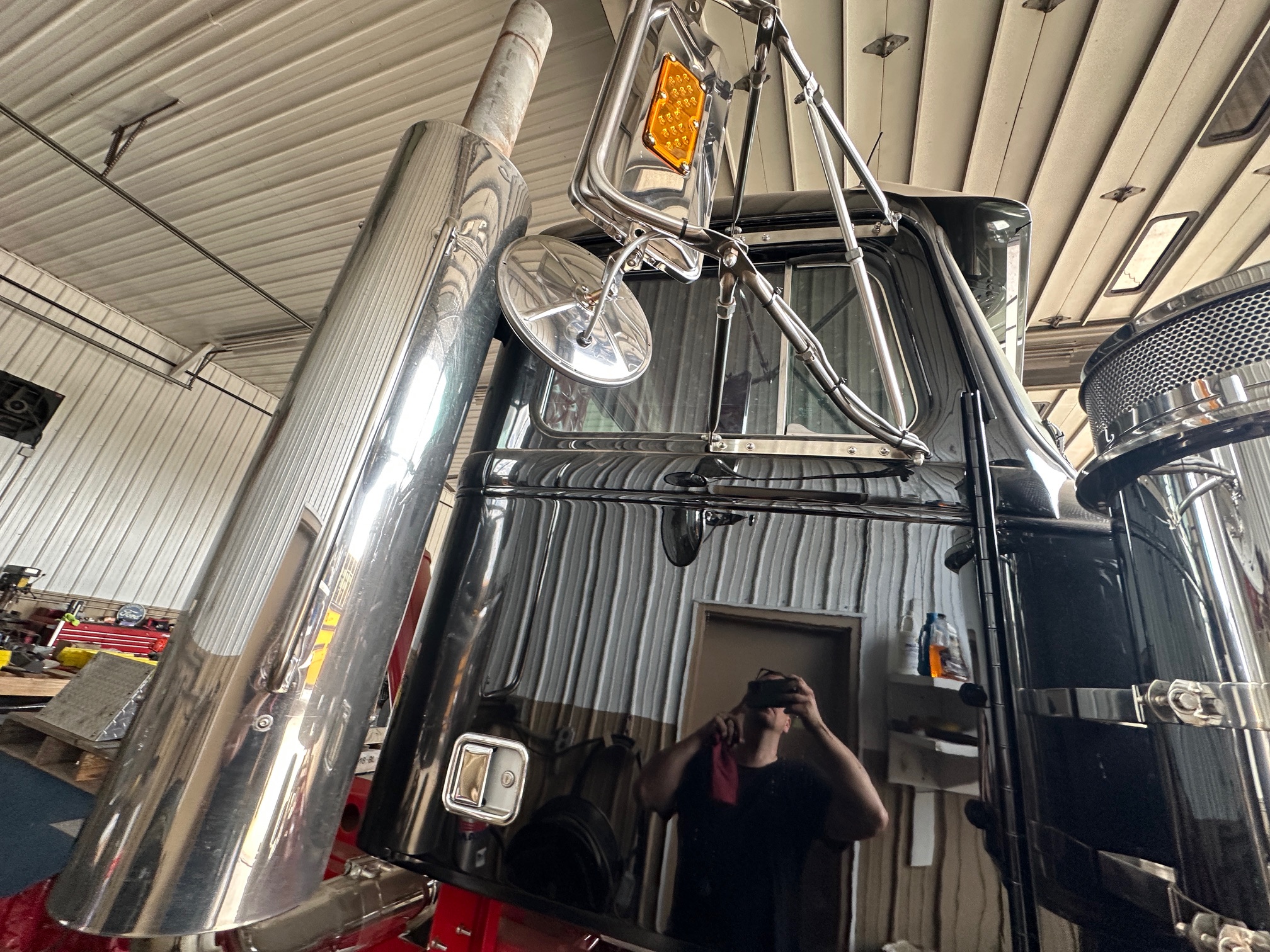 1997 AUTOCAR DK6 Tilt Nose - Image 27