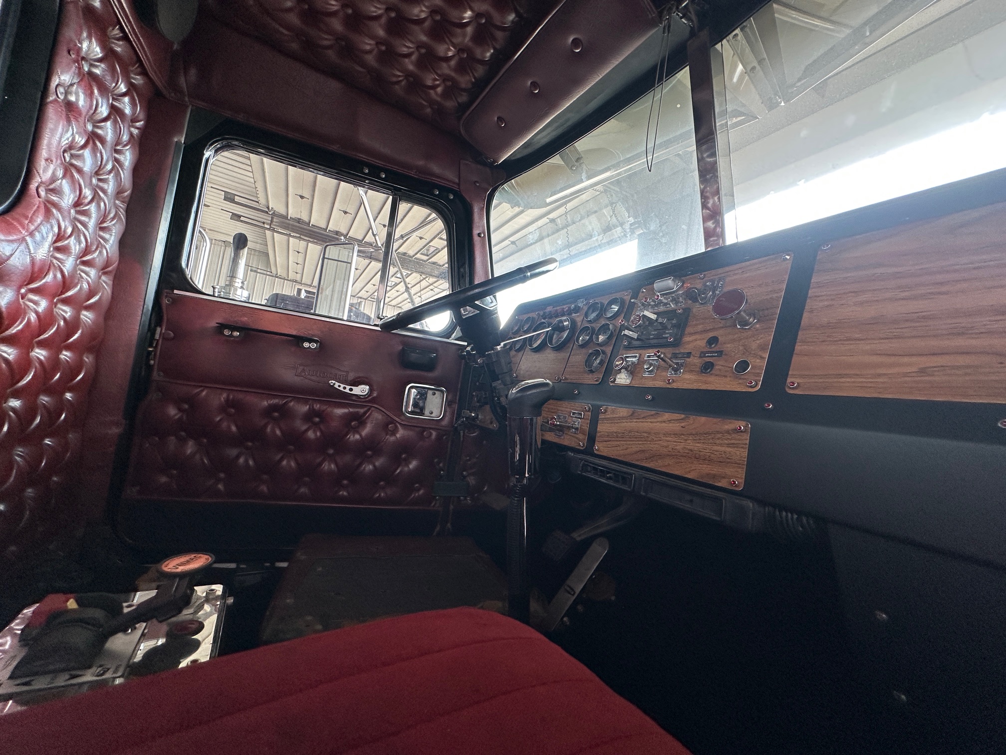 1997 AUTOCAR DK6 Tilt Nose - Image 30