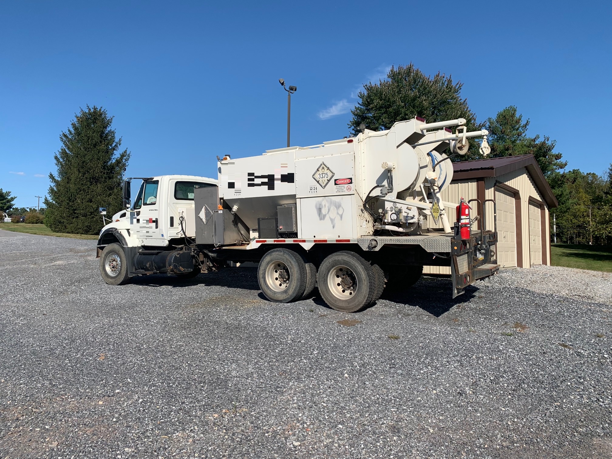 2006 INTERNATIONAL 7600 - Image 3