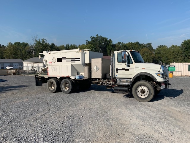 2006 INTERNATIONAL 7600 - Image 4