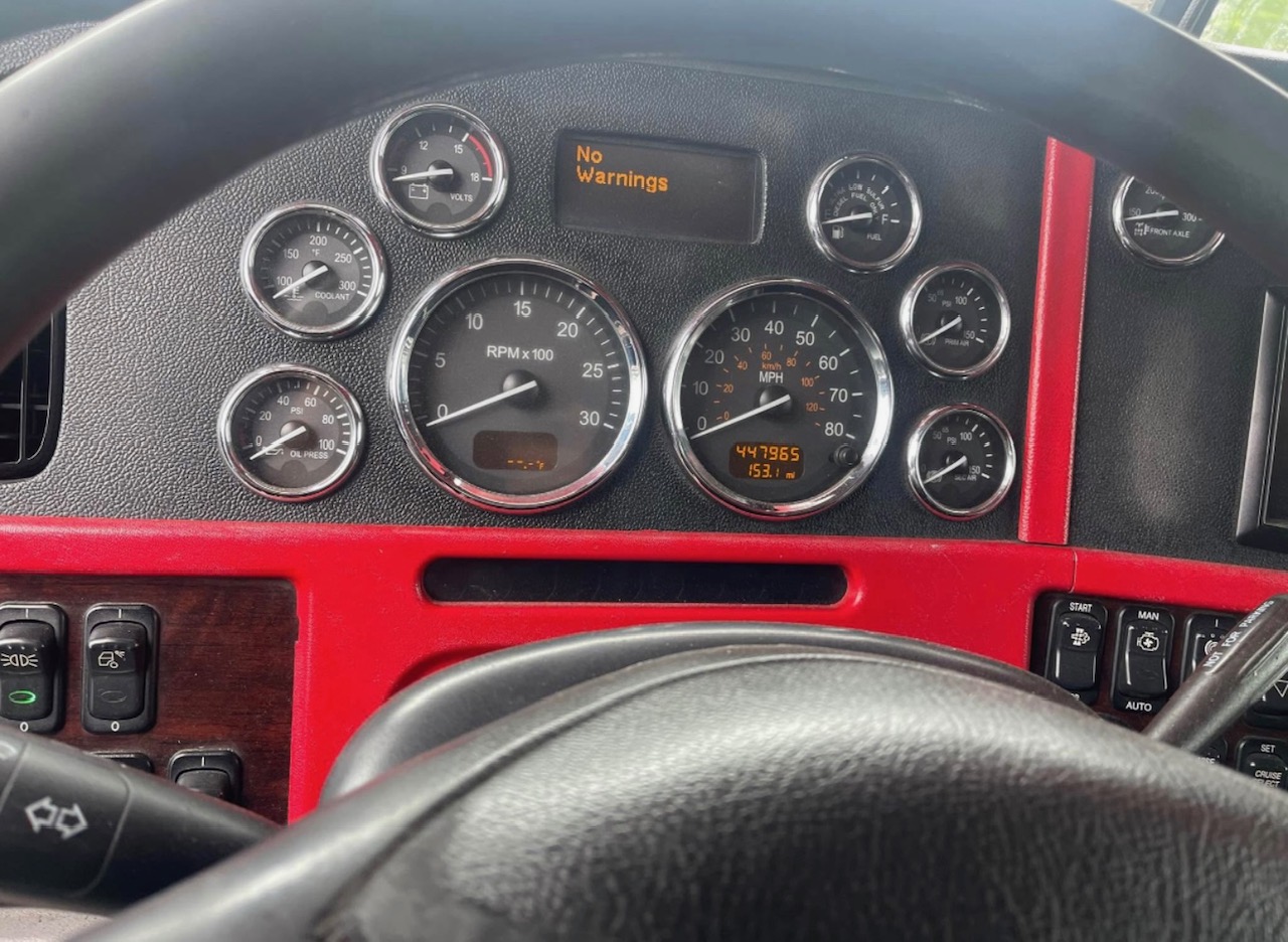 2014 PETERBILT 389 L - Image 8