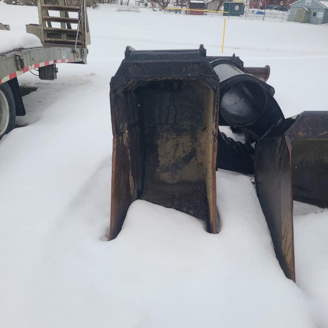 2013 GRADALL XL4300 III - Image 13