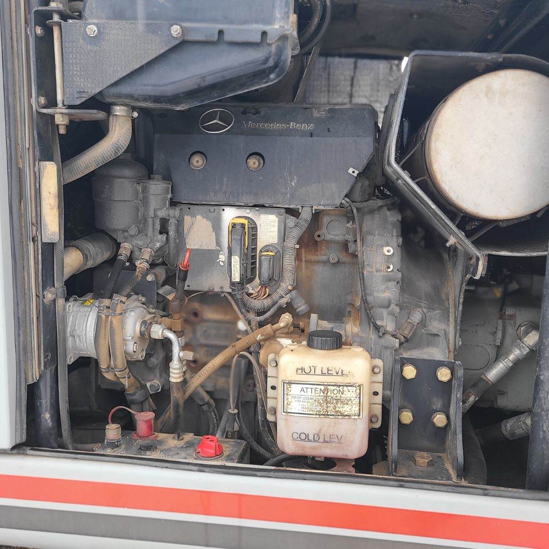 2013 GRADALL XL4300 III - Image 25