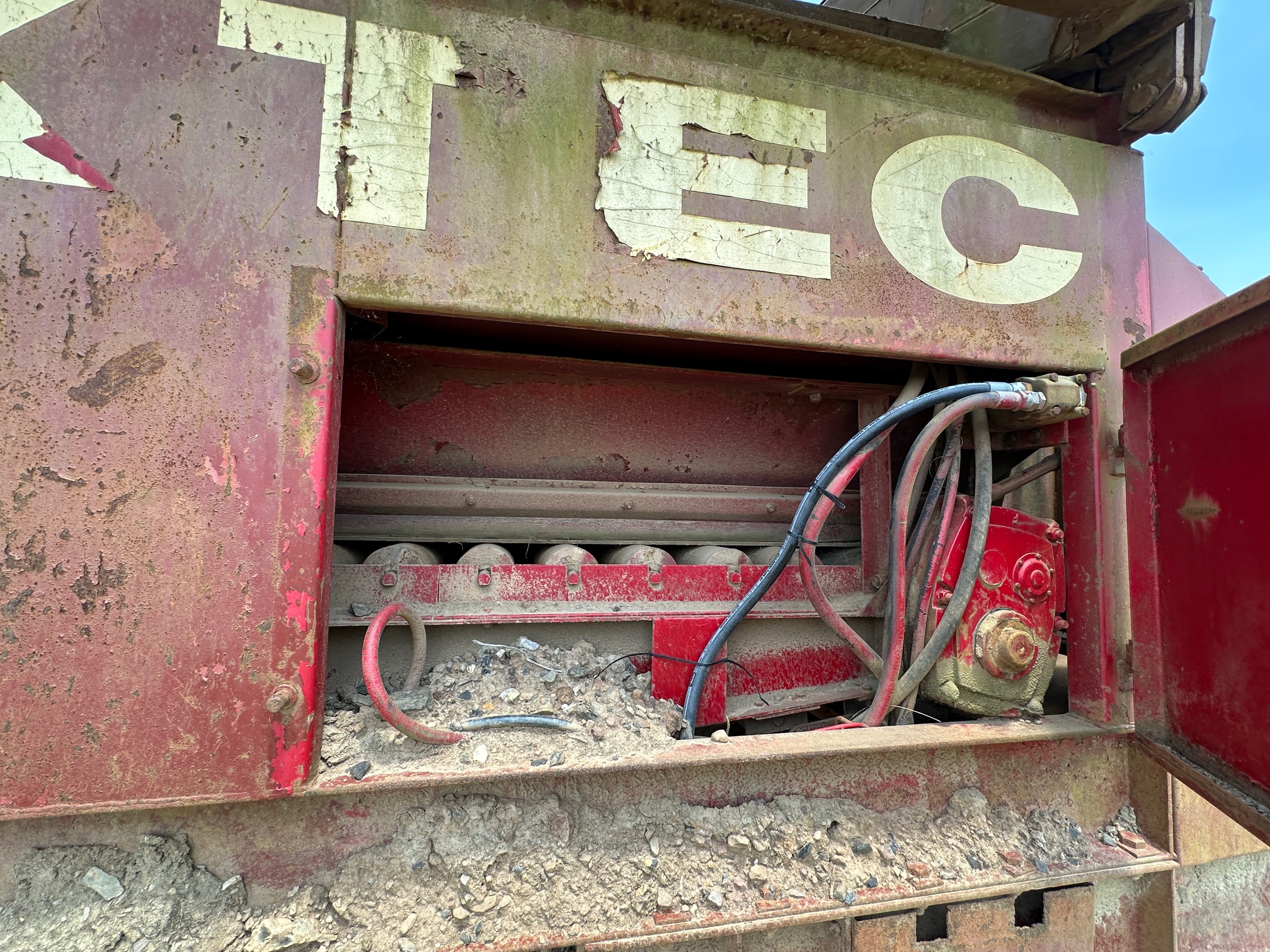 1994 EXTEC 6000S - Image 60