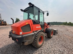 2023 KUBOTA R640 - Image 8