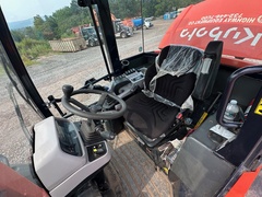 2023 KUBOTA R640 - Image 27