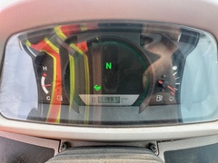 2023 KUBOTA R640 - Image 29