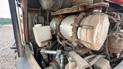 2023 KUBOTA R640 - Image 34