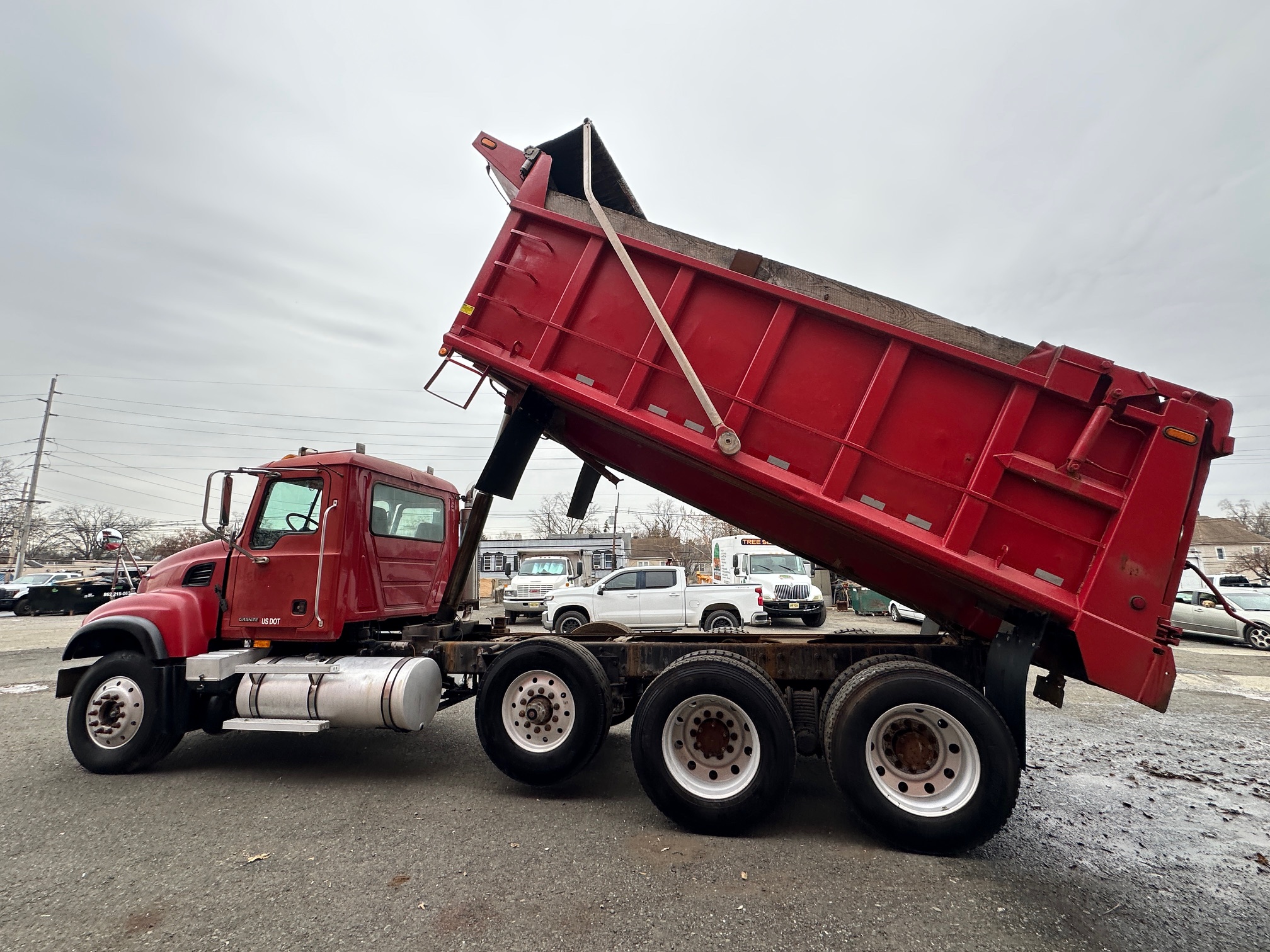 2005 MACK Granite CV713 - Image 12