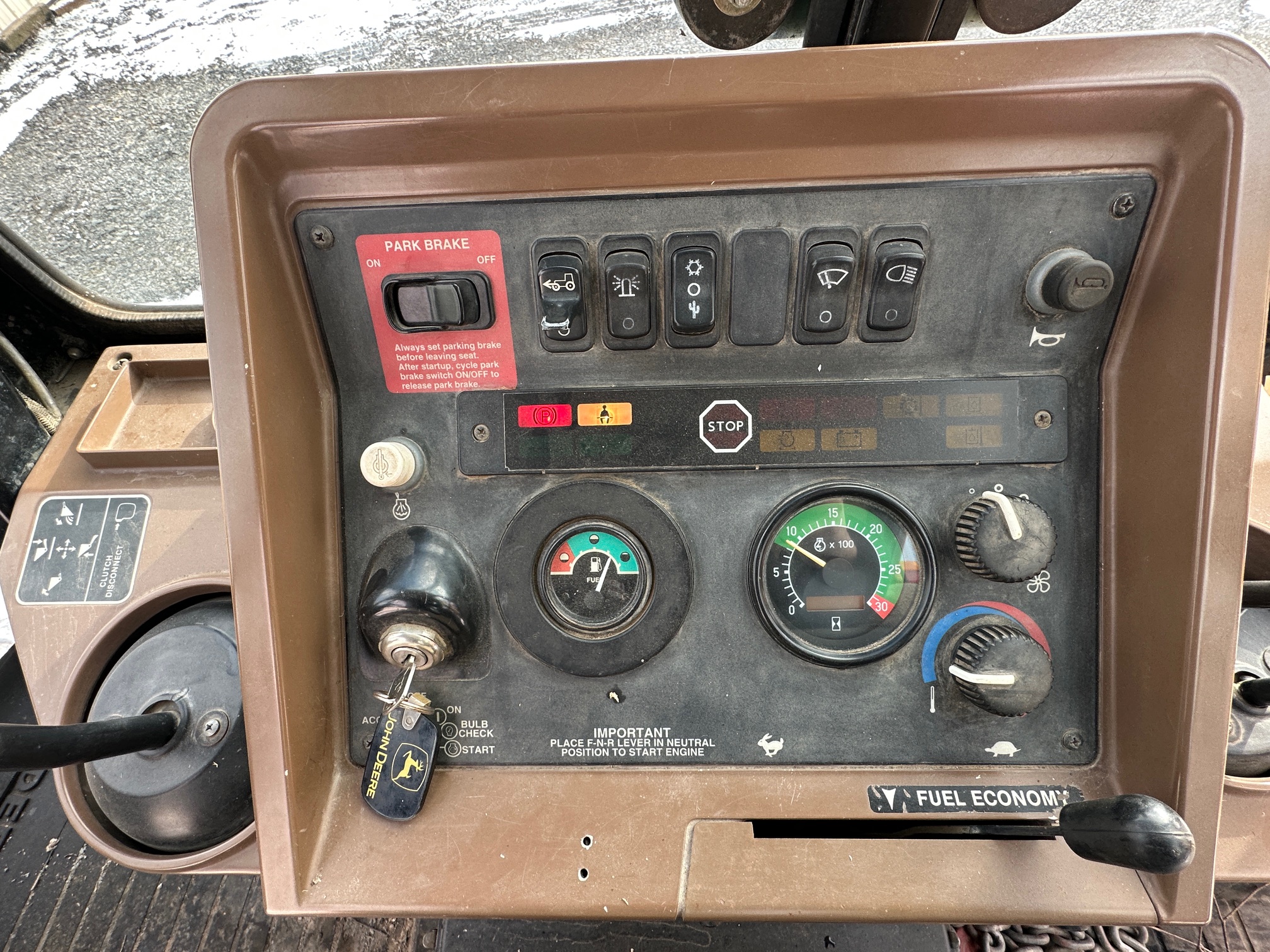 1999 DEERE 410E - Image 26