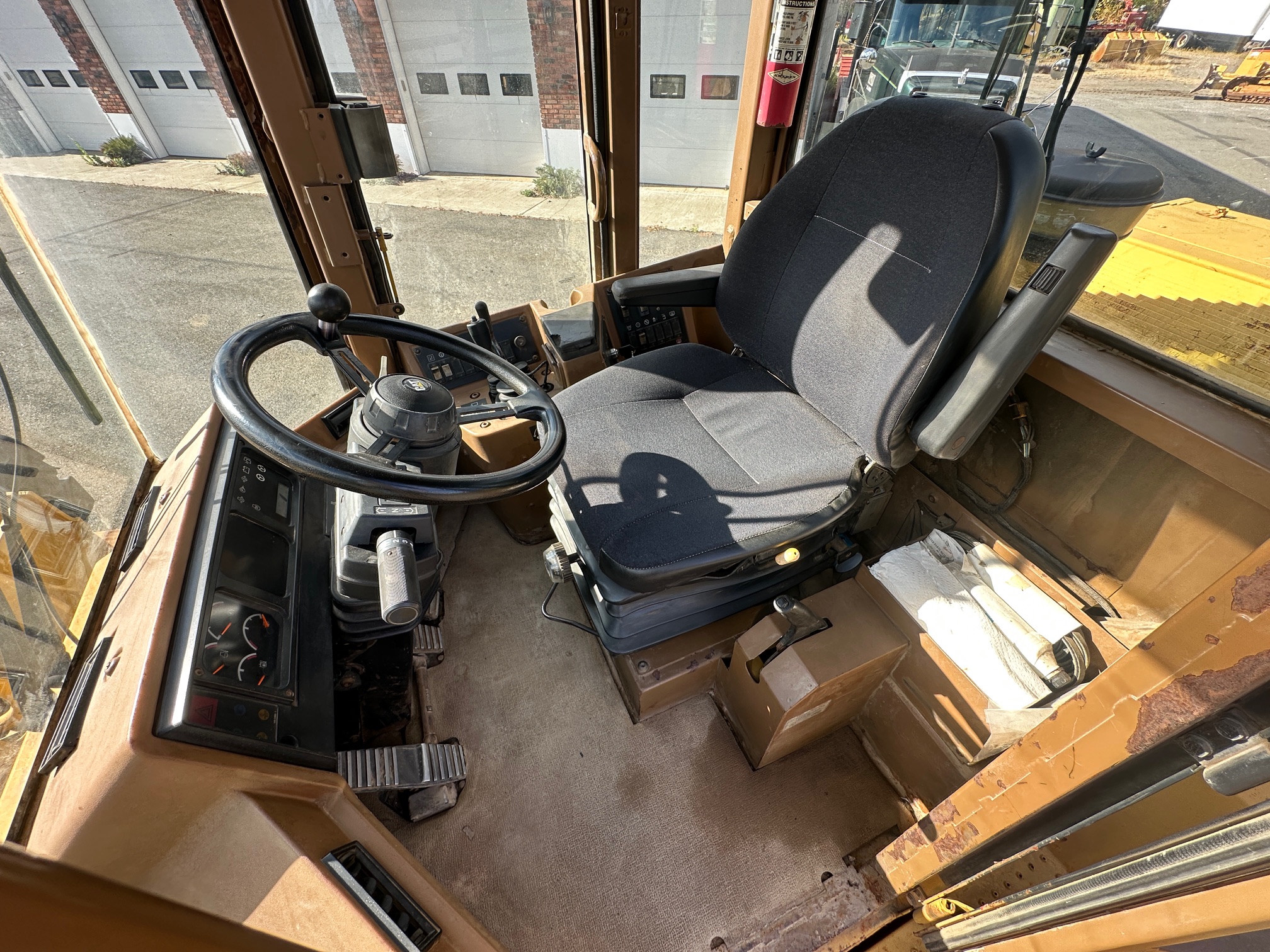 1994 CATERPILLAR 938F - Image 32