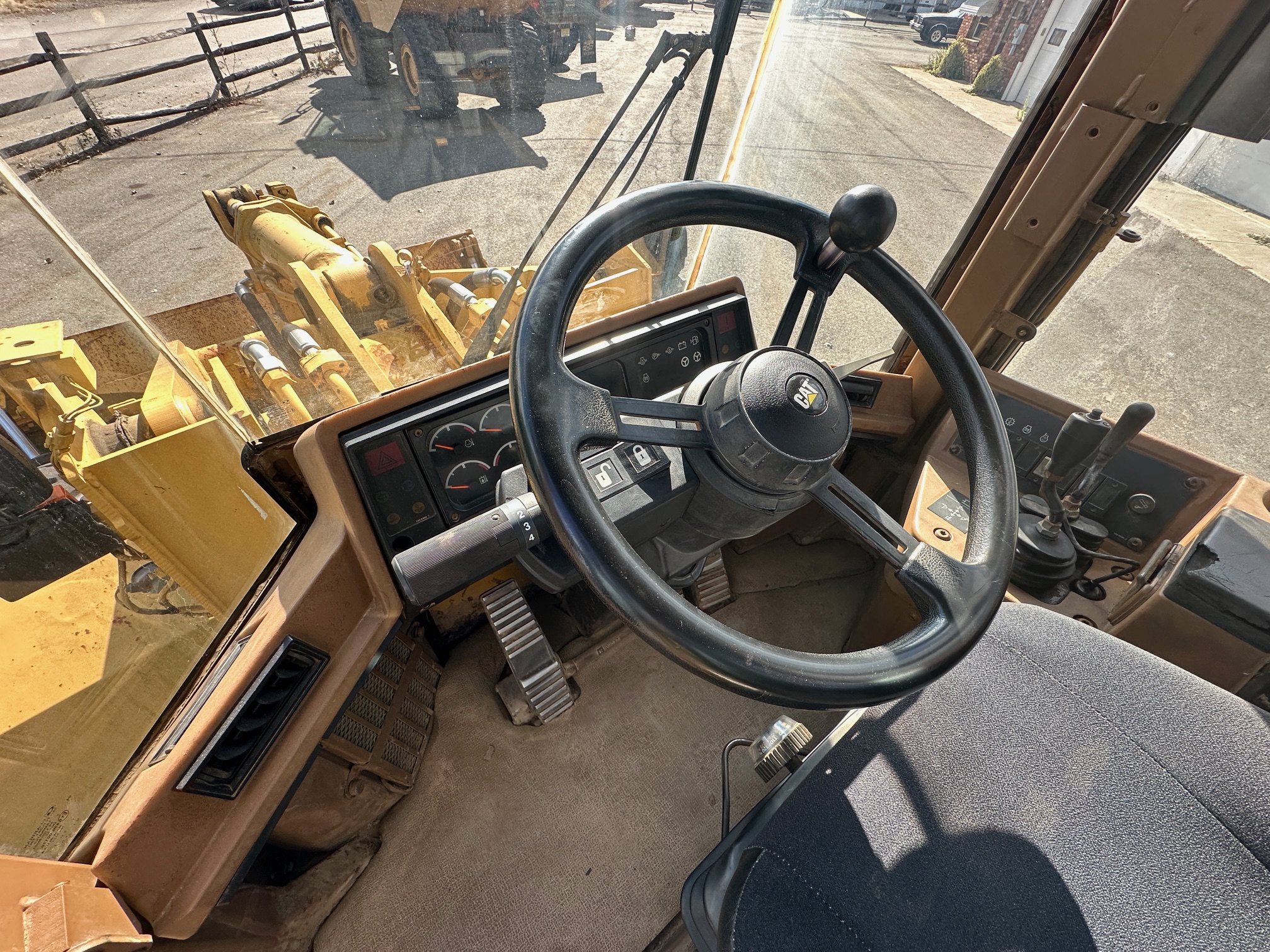 1994 CATERPILLAR 938F - Image 34