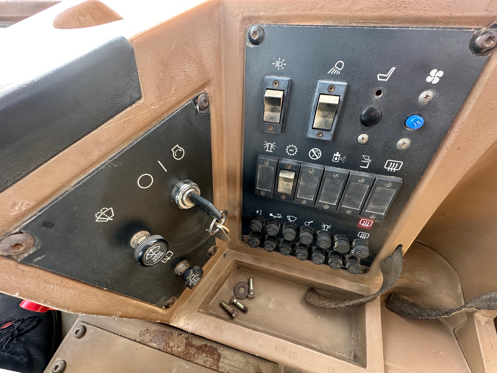 1994 CATERPILLAR 938F - Image 41