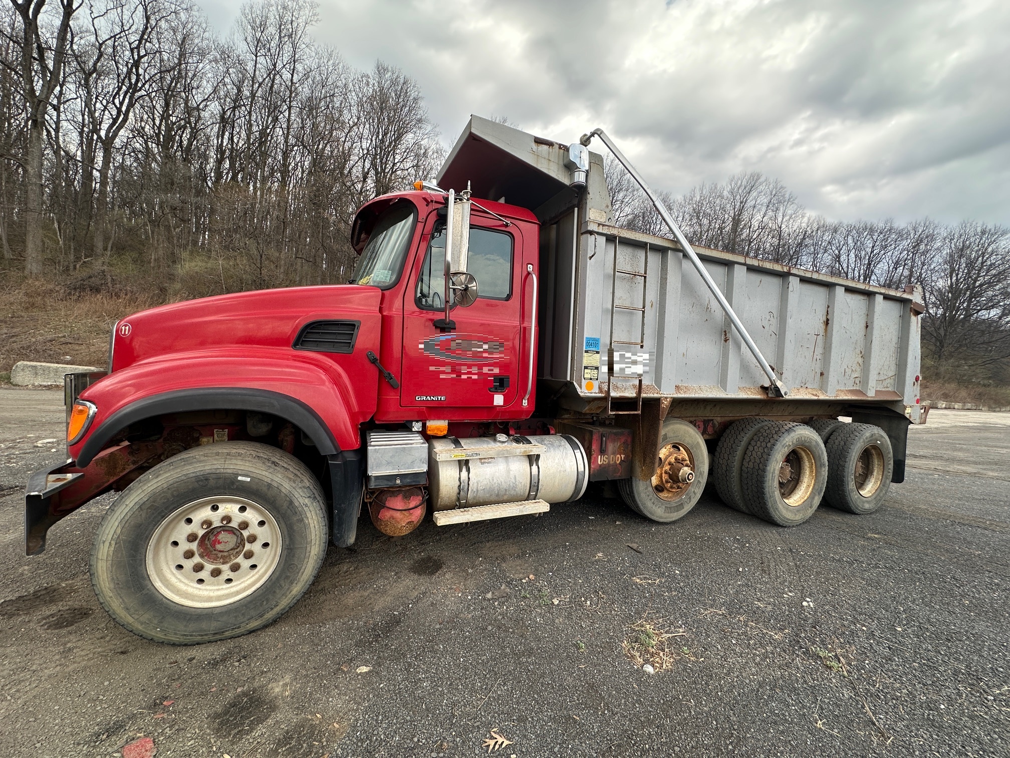 2006 MACK Granite CV713 - view 2 of 30
