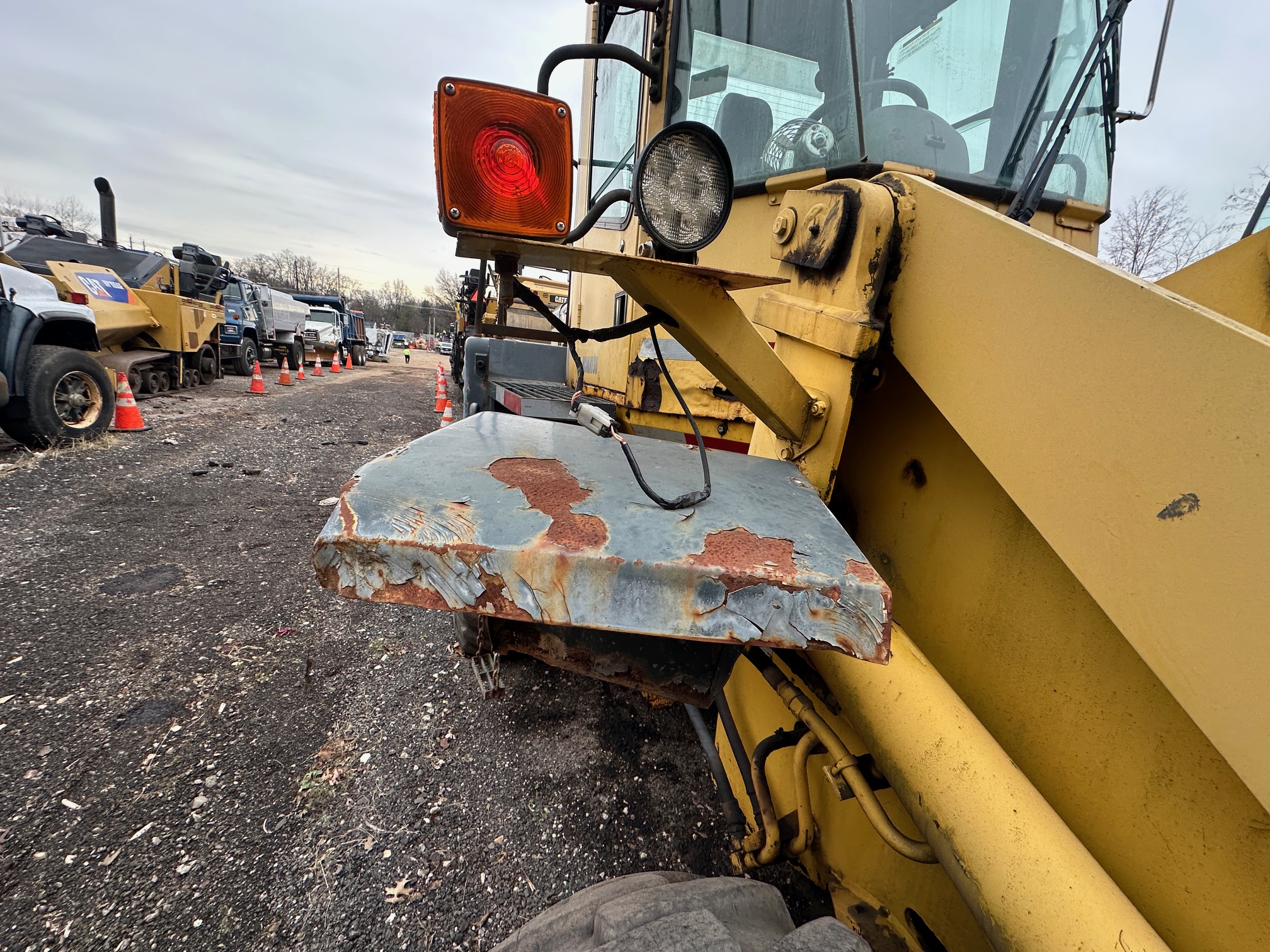 2002 KOMATSU WA250-3 - view 11 of 22