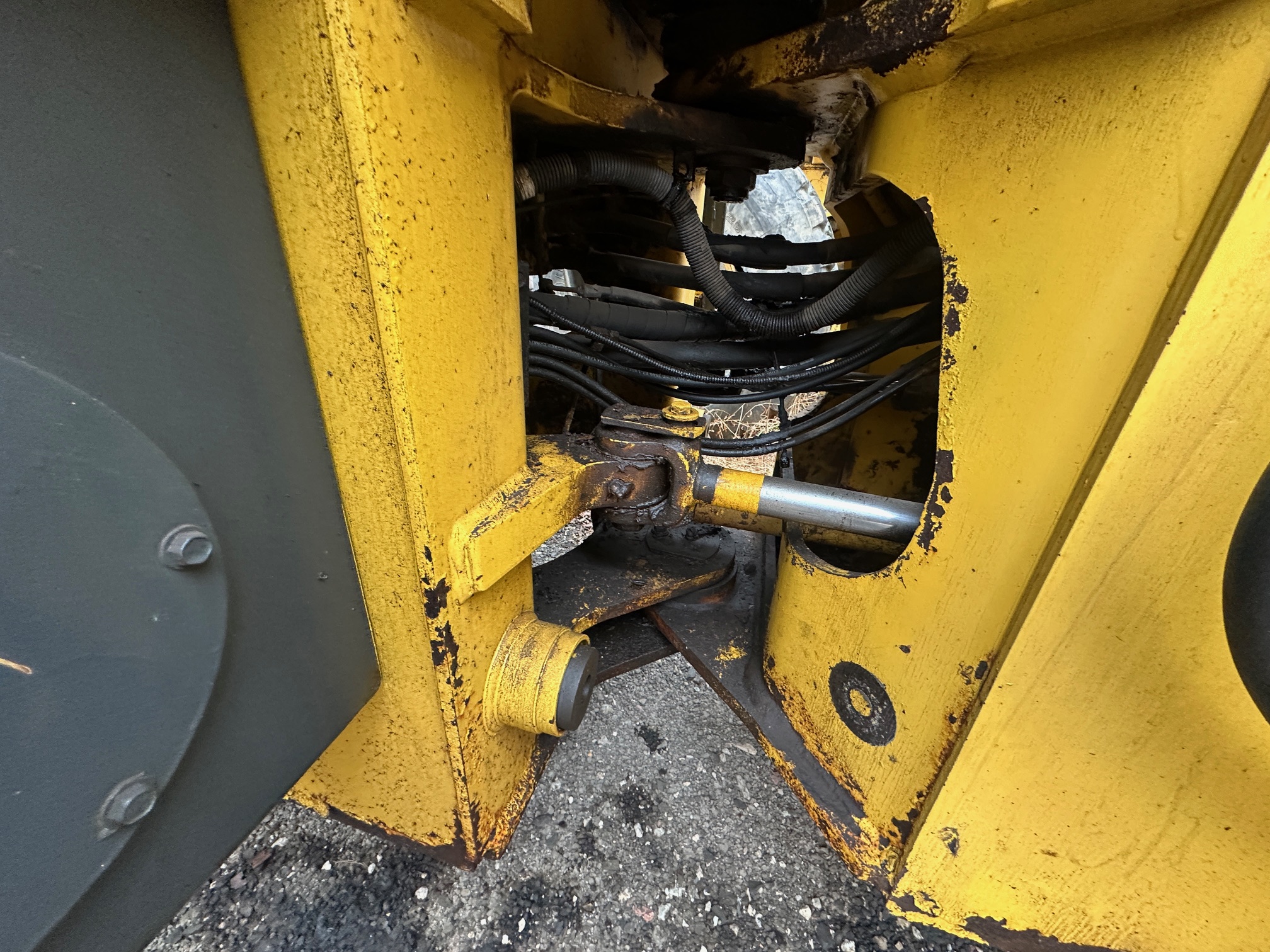 2002 KOMATSU WA250-3 - Image 11