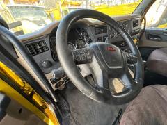2017 PETERBILT 567 - Image 12