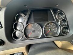2017 PETERBILT 567 - Image 13