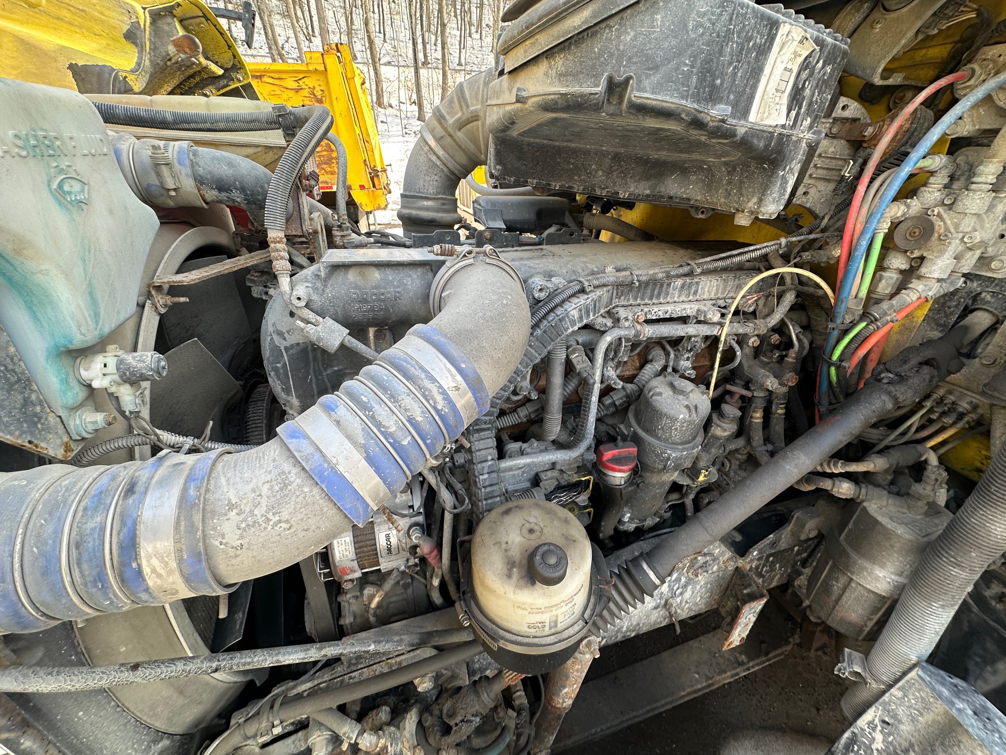 2017 PETERBILT 579 - Image 24