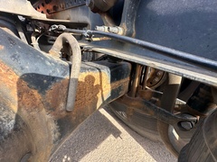 2014 VOLVO VNM64T - Image 15