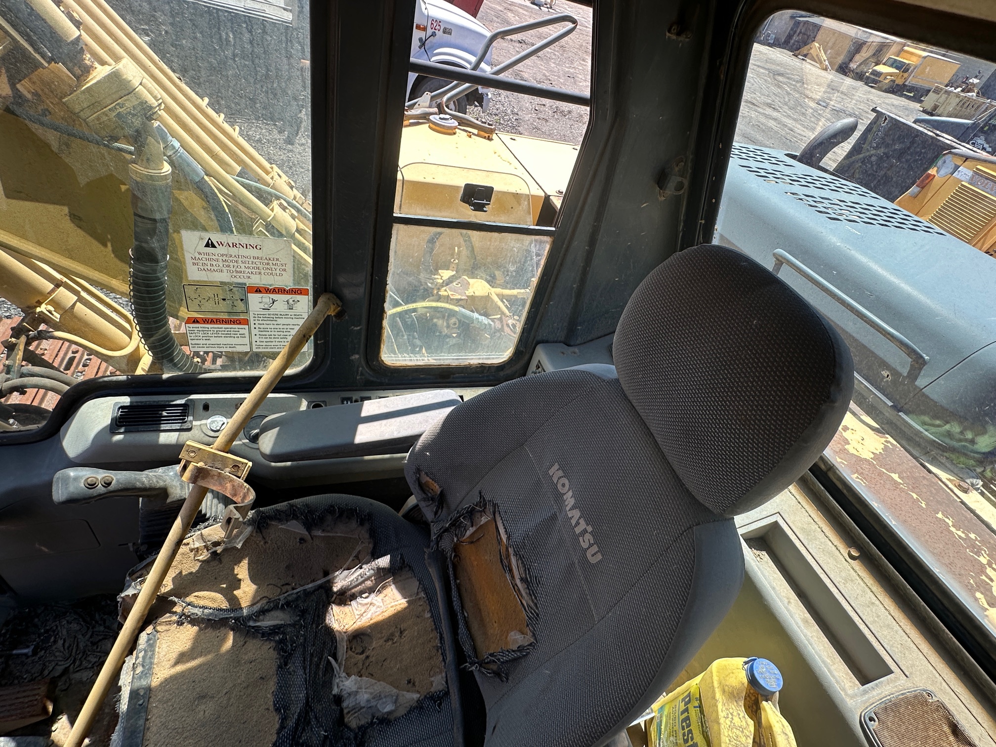 1999 KOMATSU PC150LC - Image 37