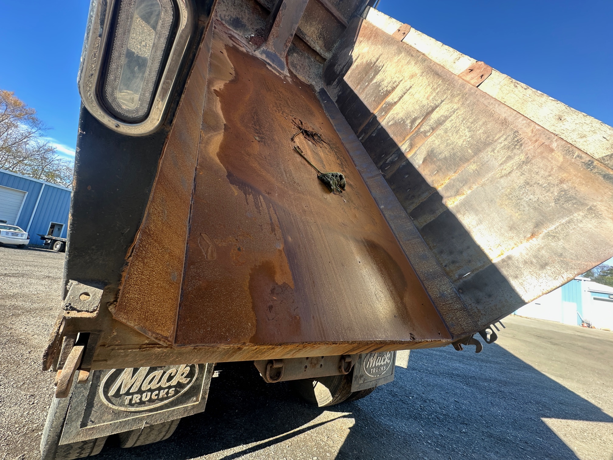 2006 MACK Granite CV713 - Image 21