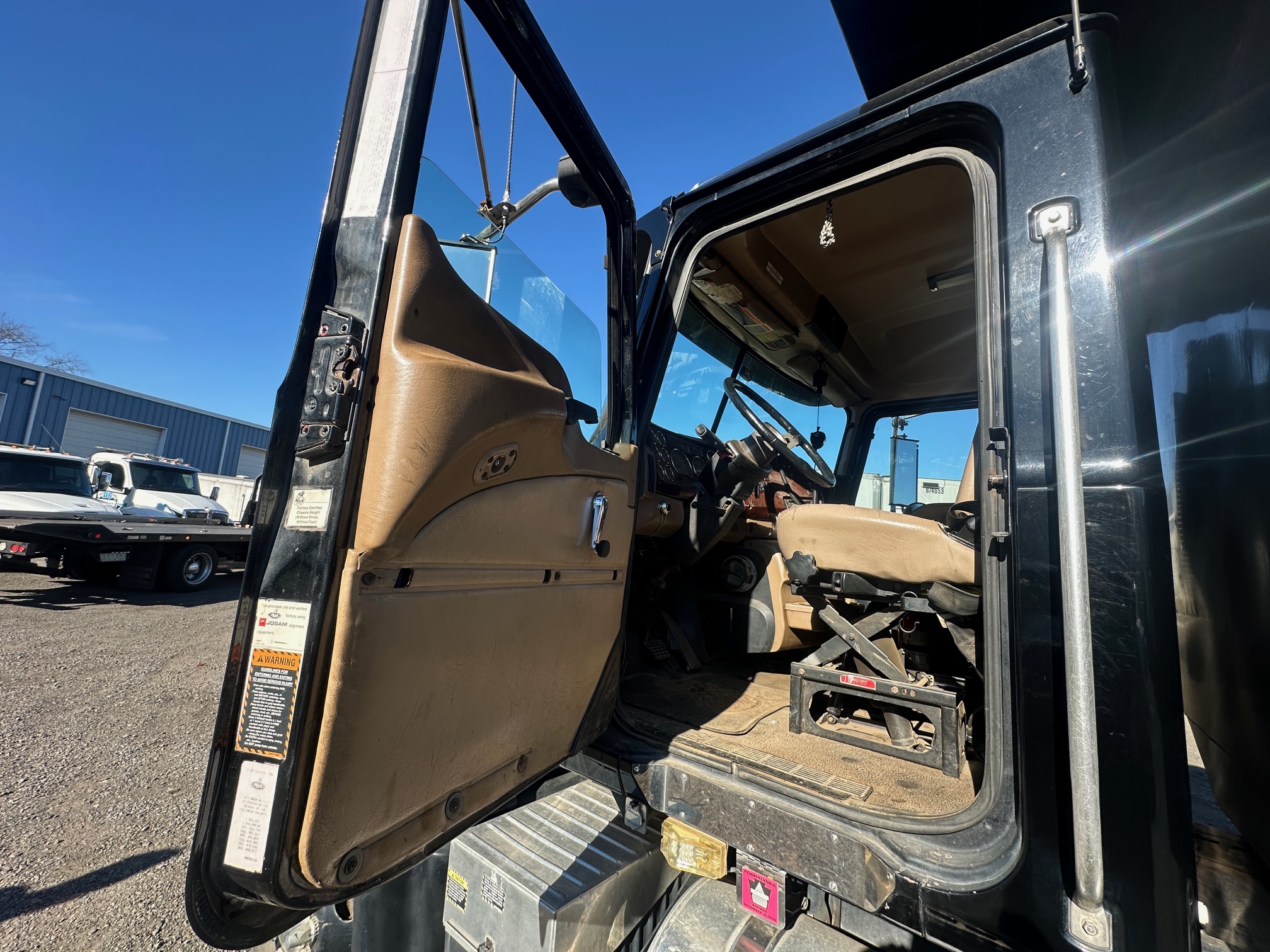 2006 MACK Granite CV713 - Image 30