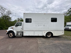 2008 STERLING Medical BOX TRUCK - Image 2
