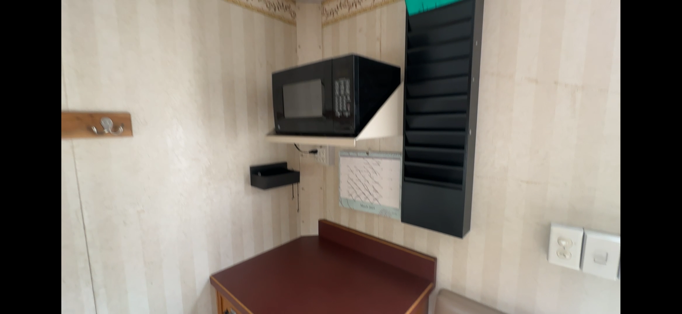 2008 STERLING Medical BOX TRUCK - Image 41