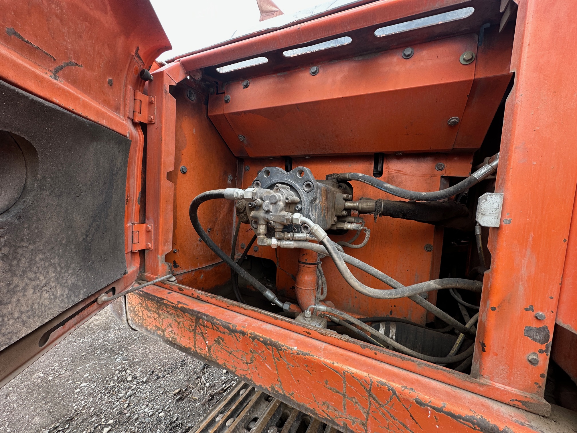 2006 DOOSAN DX300LC - view 15 of 37