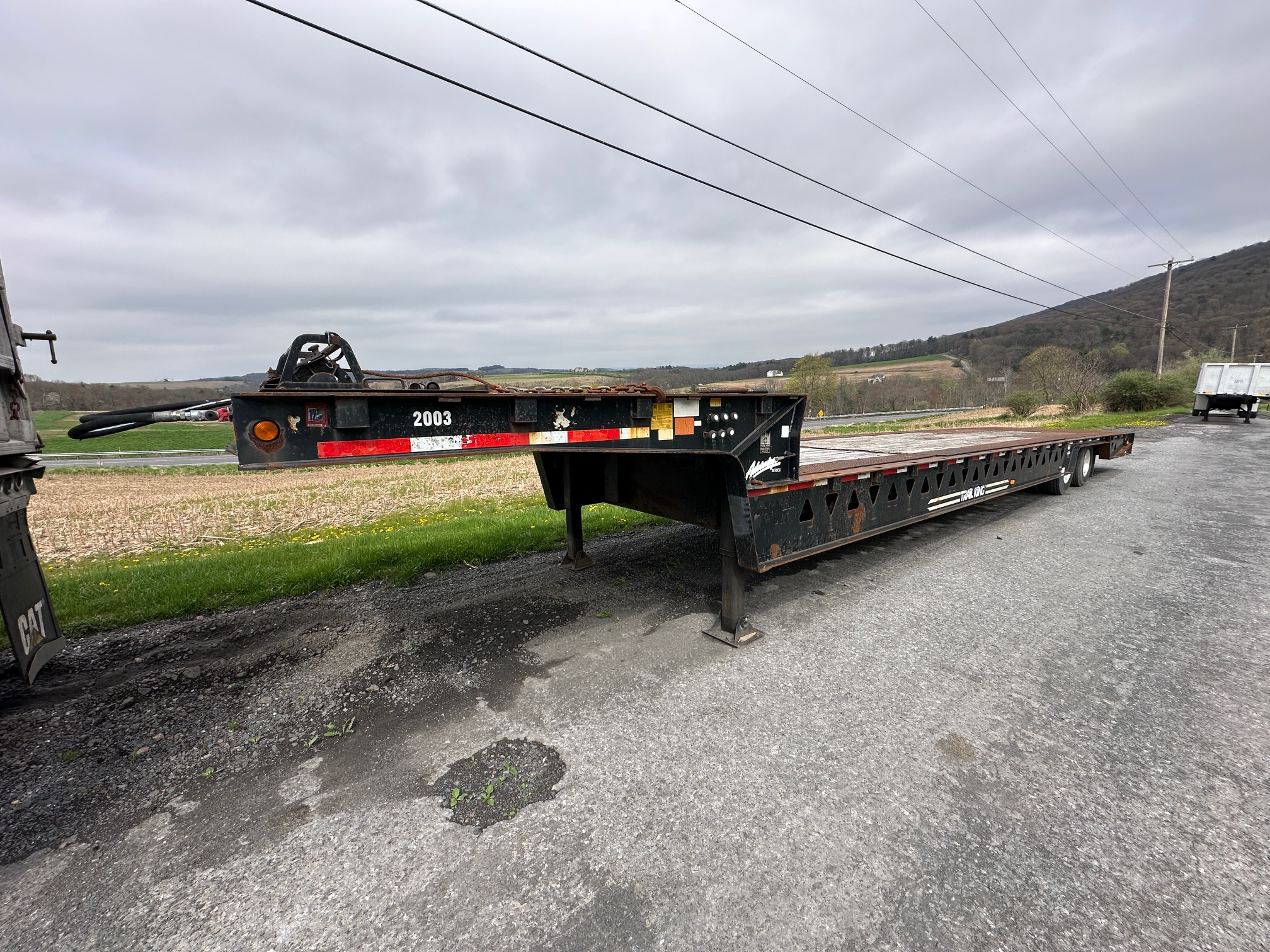 2005 TRAIL KING TK70HT-482 - Image 2