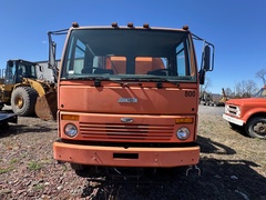 2000 STERLING SC7000 Sweeper - Image 5