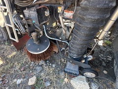 2000 STERLING SC7000 Sweeper - Image 13