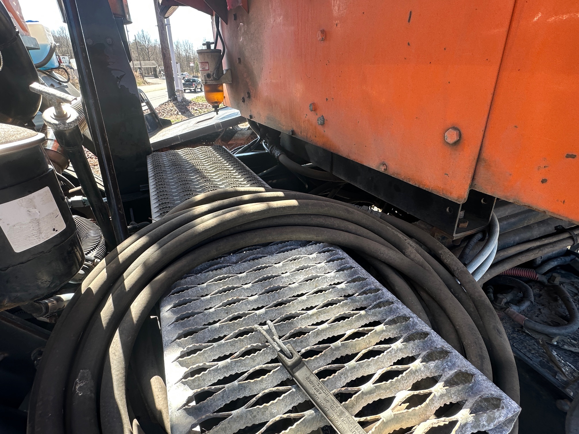 2000 STERLING SC7000 Sweeper - Image 19