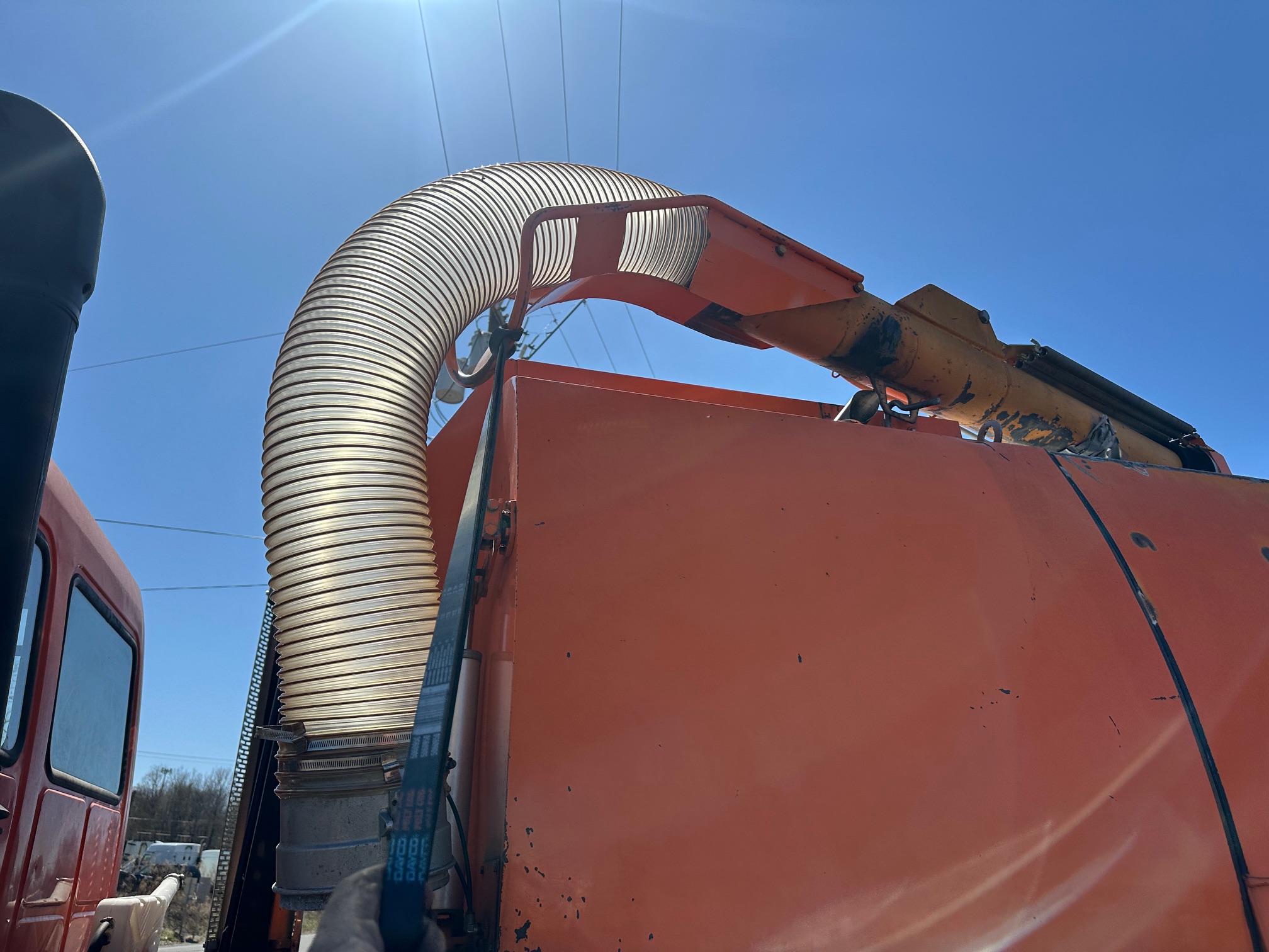 2000 STERLING SC7000 Sweeper - Image 47