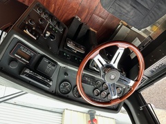 1998 PREVOST XL 45' Executive Coach - Image 10